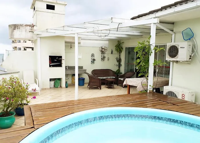 Cobertura Em Canasvieiras - Vista Para O Mar - 50 Mtrs Da Praia - Centro Canasvieiras